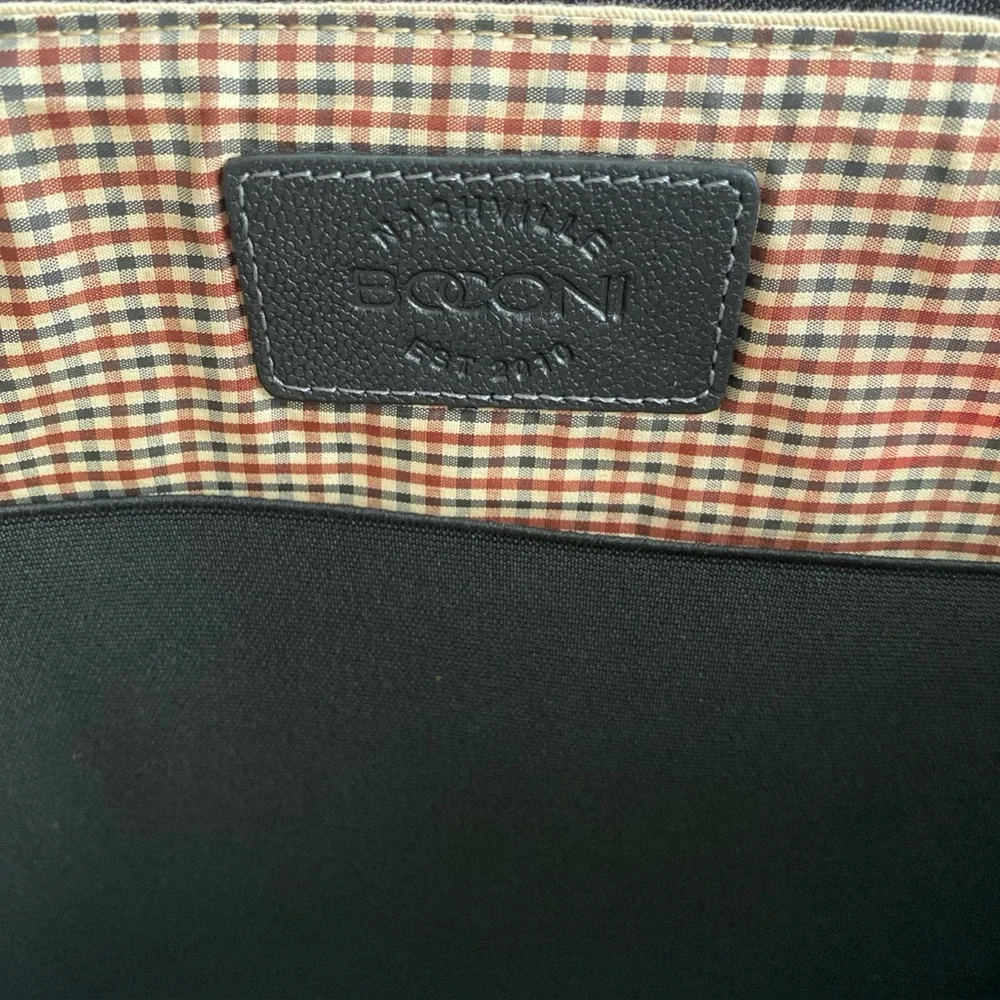 Boconi black leather